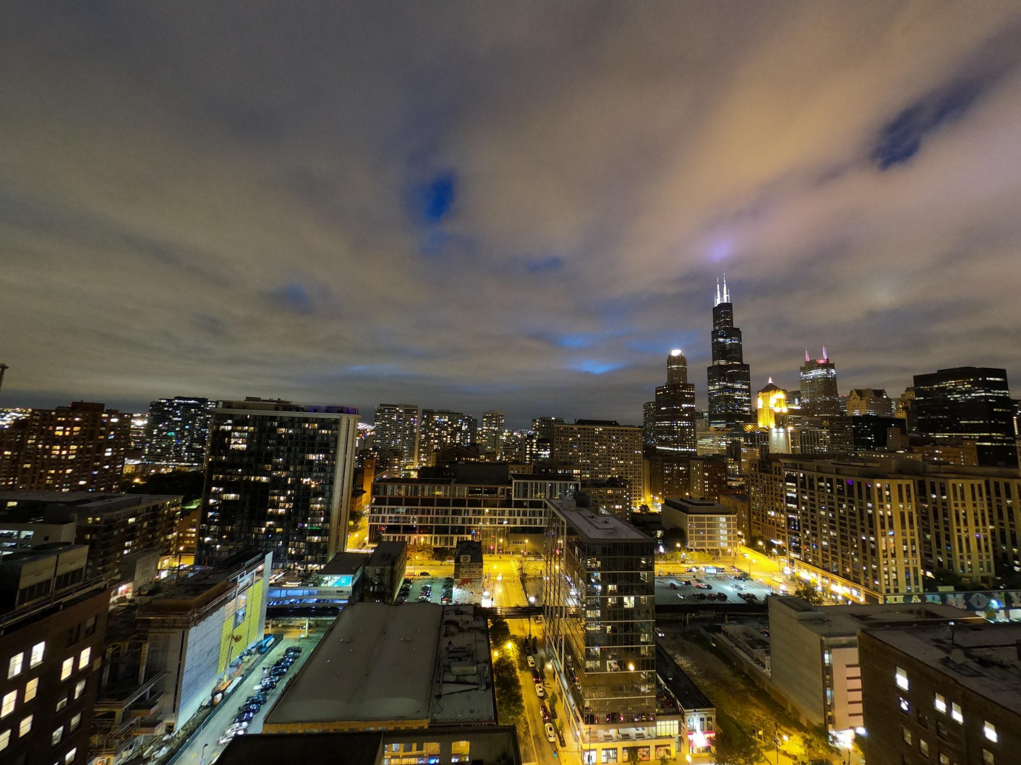 An image of the Chicago skyline with correctly calibrated lens distortion. All the edges of the buildings are now correctly rectified.